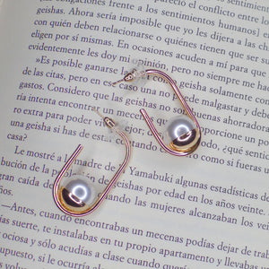 Aretes gancho con perla - chapa de oro 18k