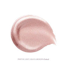 Cargar imagen en el visor de la galería, Mini positive light liquid luminizer highlight(iluminador líquido) tono Enchart - Rare Beauty
